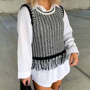 Mystree Fringe Knit Sweater Vest M